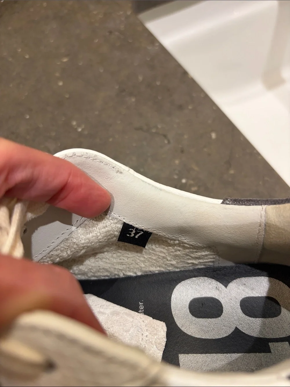 P448 Women’s Off white Laces & White Leather Low-Top Sneakers with Gray Heel